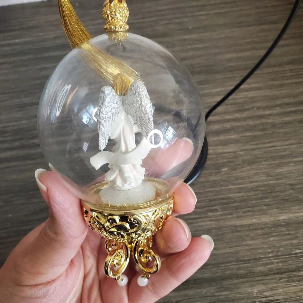 Lenox Embellished Angel Goldplated Diorama Globe Christmas‎ Ornament 6
